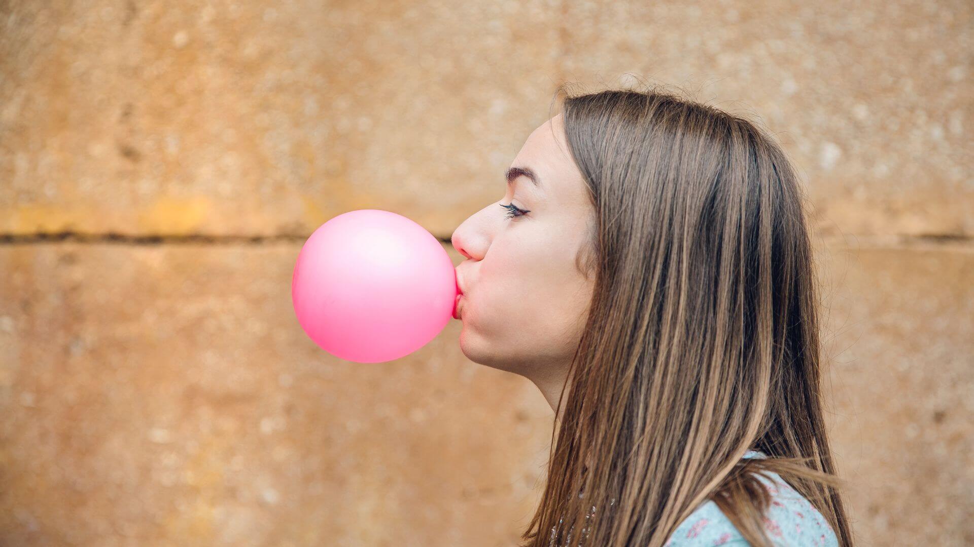 Should plastic gum base be replaced with a plant-based alternative? - New  Food Magazine